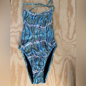 Jolyn Size 32 Printed Dayno Tie-Back Onesie - Glitter Wave